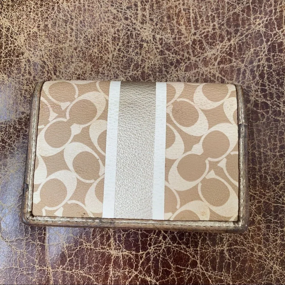 Coach ivory, tan gold signature card holder